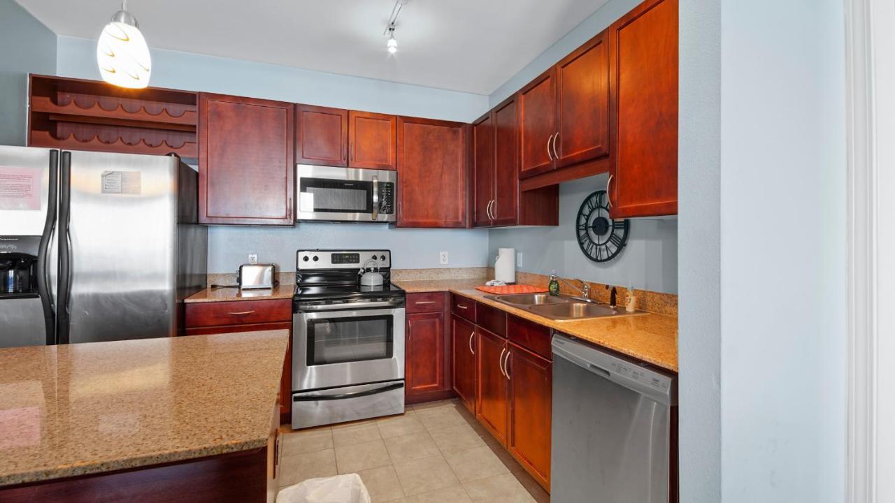 Penthouse-One Love At Laketown Wharf #2123 By Nautical Properties Panama City Beach Exterior foto